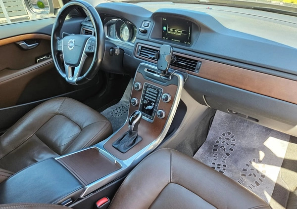 Volvo XC 70 cena 109900 przebieg: 128800, rok produkcji 2015 z Kielce małe 631